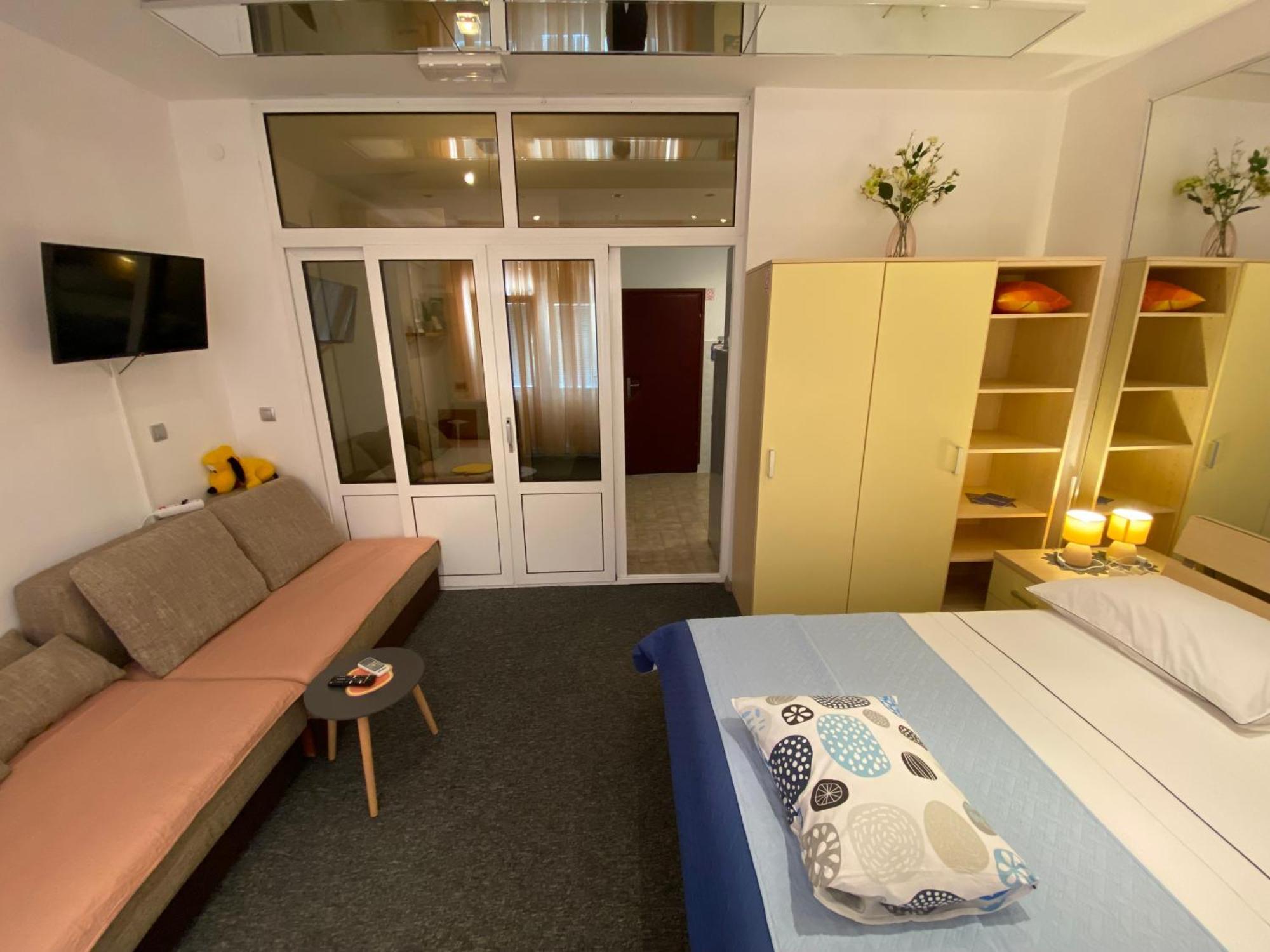 Studio Apartment And Rooms Adria Vodice Extérieur photo