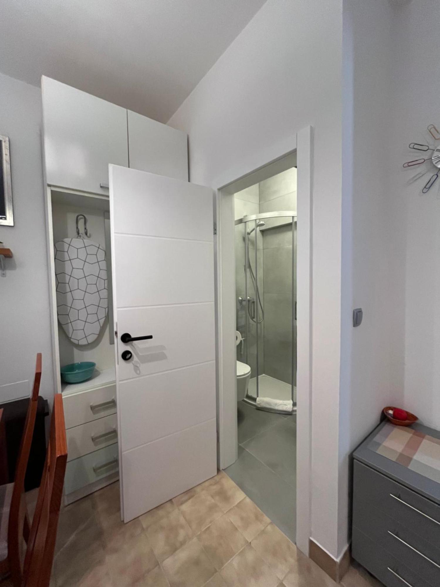 Studio Apartment And Rooms Adria Vodice Extérieur photo