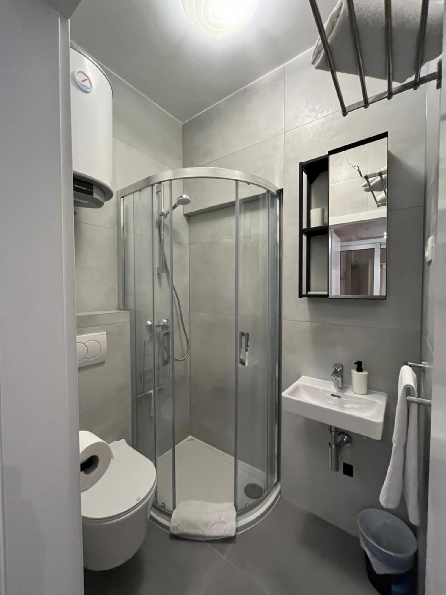 Studio Apartment And Rooms Adria Vodice Extérieur photo