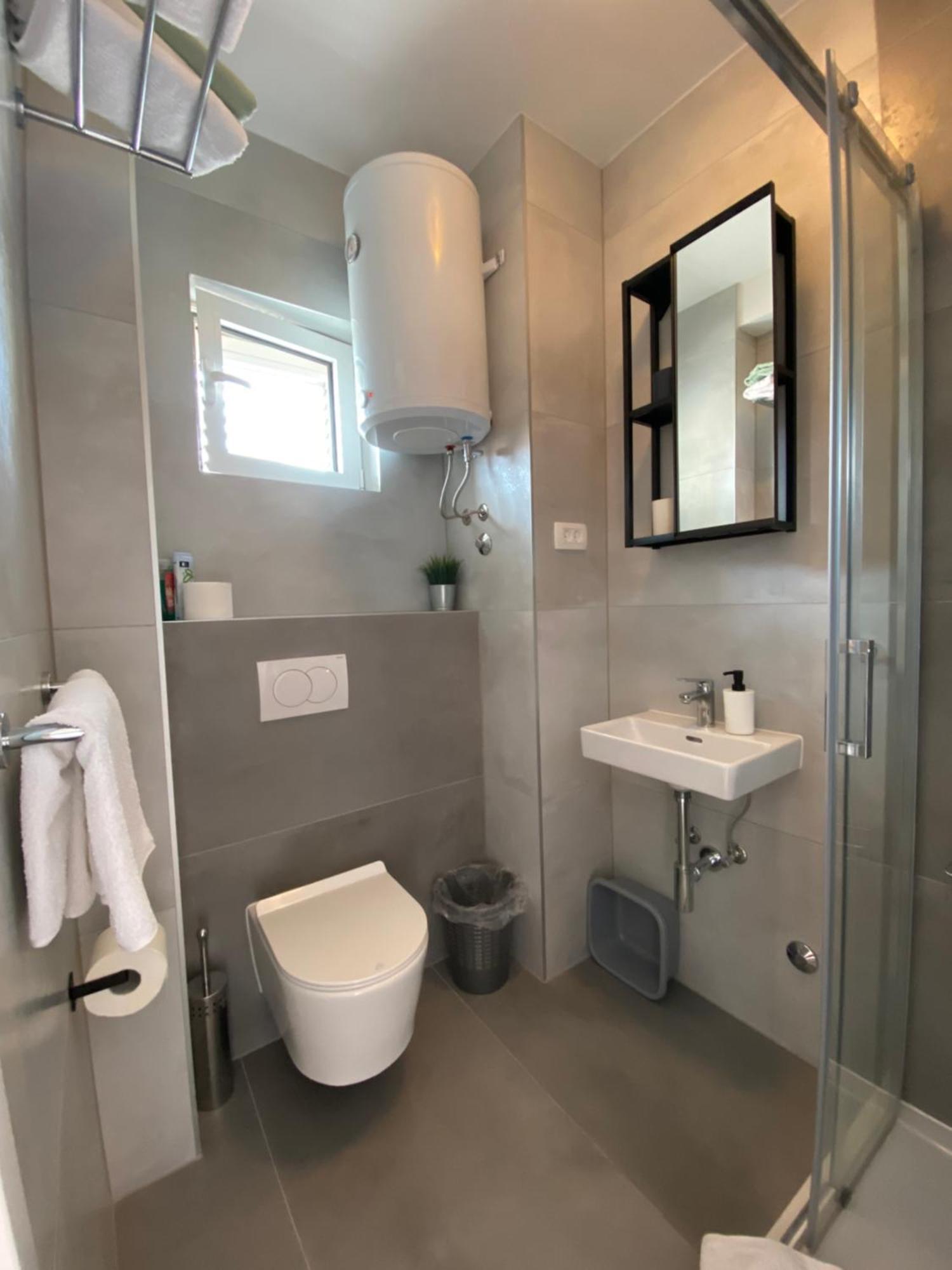Studio Apartment And Rooms Adria Vodice Extérieur photo