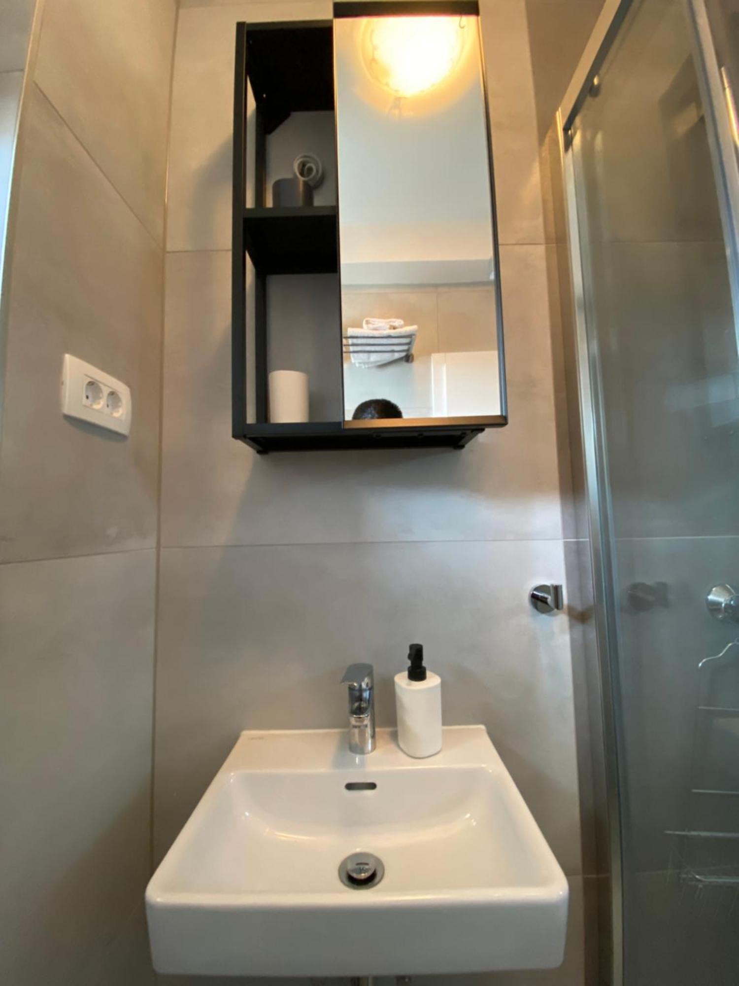 Studio Apartment And Rooms Adria Vodice Extérieur photo