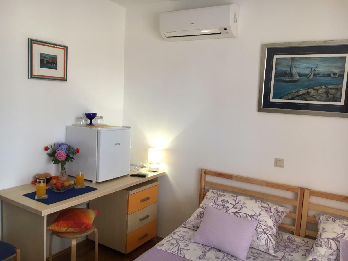 Studio Apartment And Rooms Adria Vodice Extérieur photo