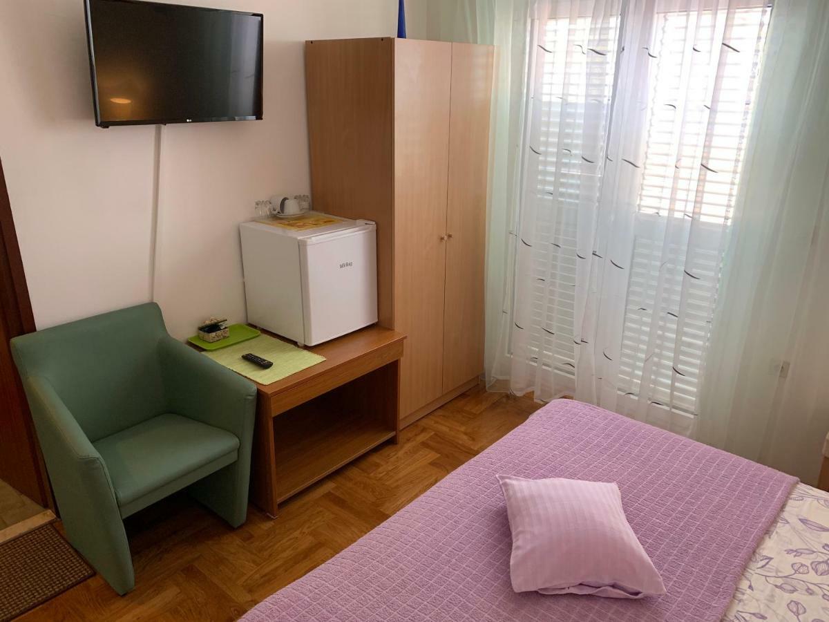 Studio Apartment And Rooms Adria Vodice Extérieur photo